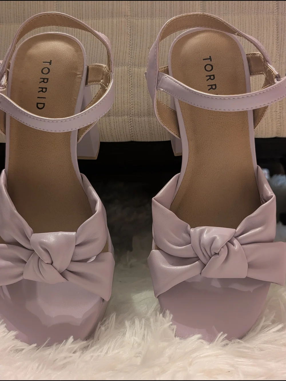 Torrid 7.5WW Lilac Knot-Front Platform Sandals